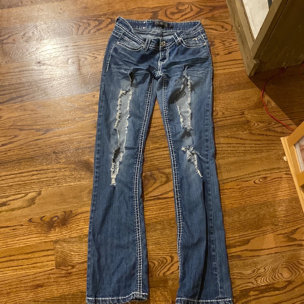 1/2R rue 21 ripped jeans